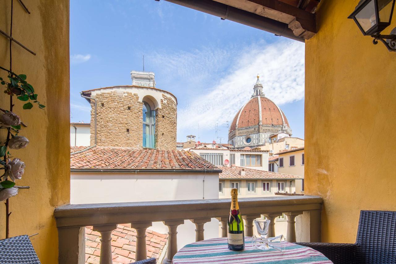 Typical Florentine Apartment Φλωρεντία Εξωτερικό φωτογραφία