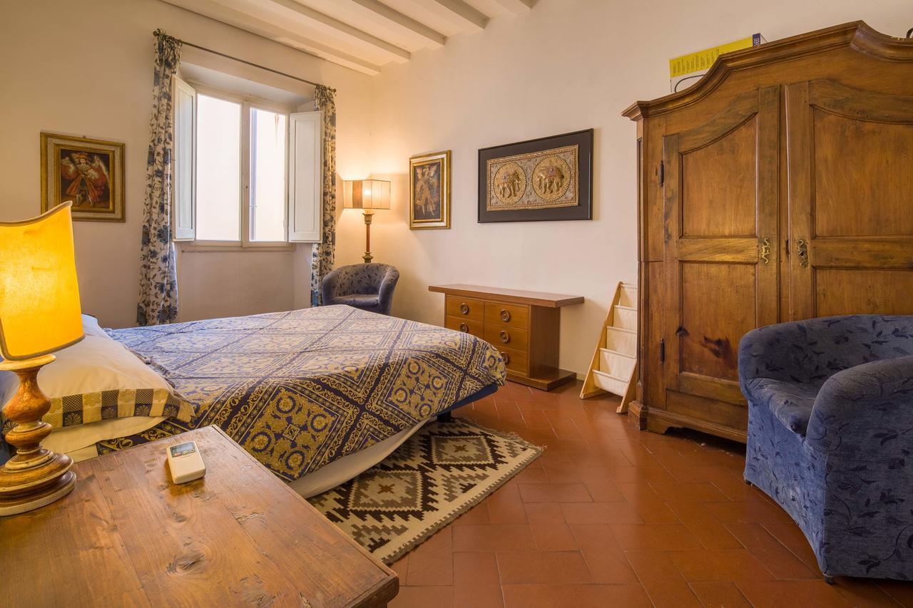Typical Florentine Apartment Φλωρεντία Εξωτερικό φωτογραφία